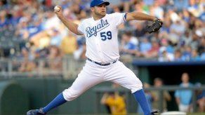 Lanzador Felipe Paulino se rompe ligamento del codo