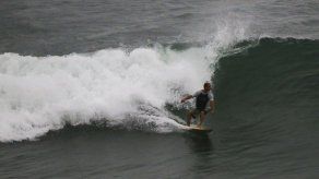 Willa obliga a cerrar negocios en Nayarit