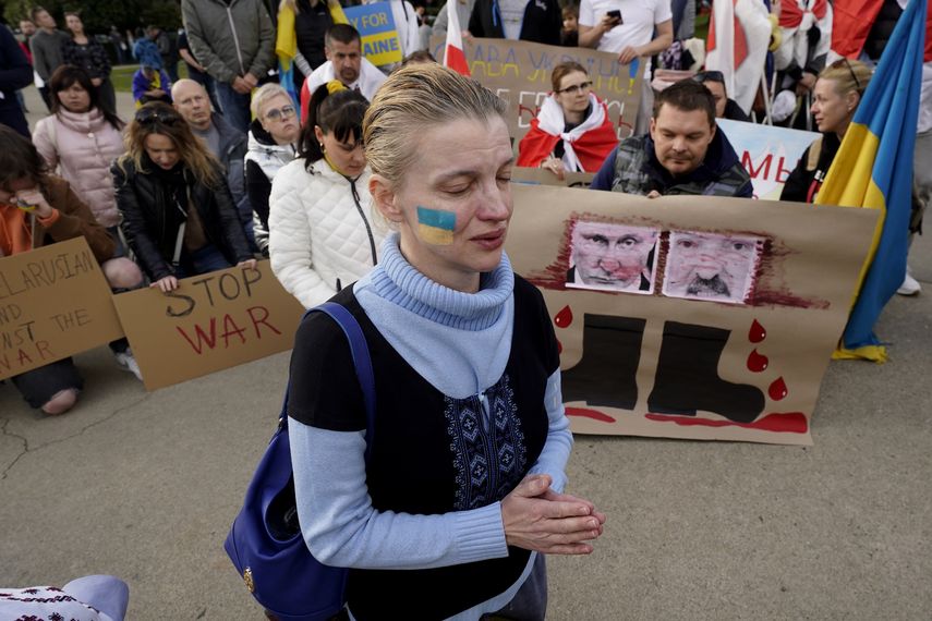 EE. UU. se prepara para aceptar 100,000 refugiados ucranianos