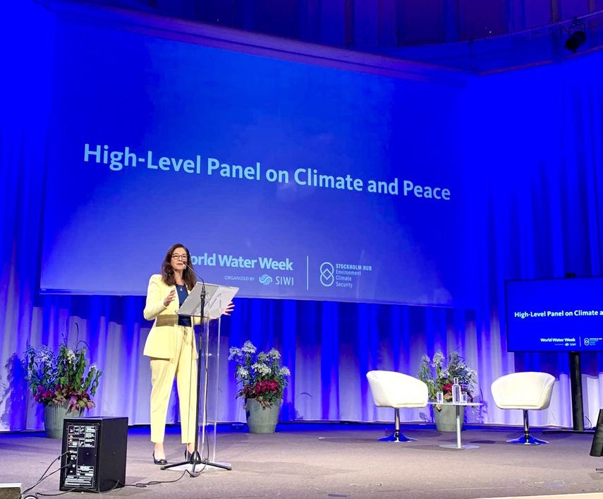 Monica Medina es la subsecretaria para Océanos y Asuntos Ambientales y Científicos Internacionales del Departamento de Estado de EE. UU. y Enviada Especial para Biodiversidad y Recursos Hídricos.