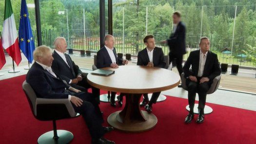Líderes del G7 denuncian crimen de guerra por ataque ruso en centro comercial ucraniano