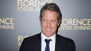 El matrimonio de Hugh Grant no volvió a ser el mismo desde que su mujer le pilló viendo Sonrisas y lágrimas