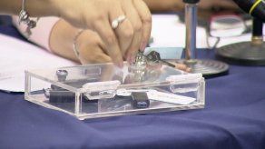 Realizan acto de extracción de votos por internet y traslado de urna