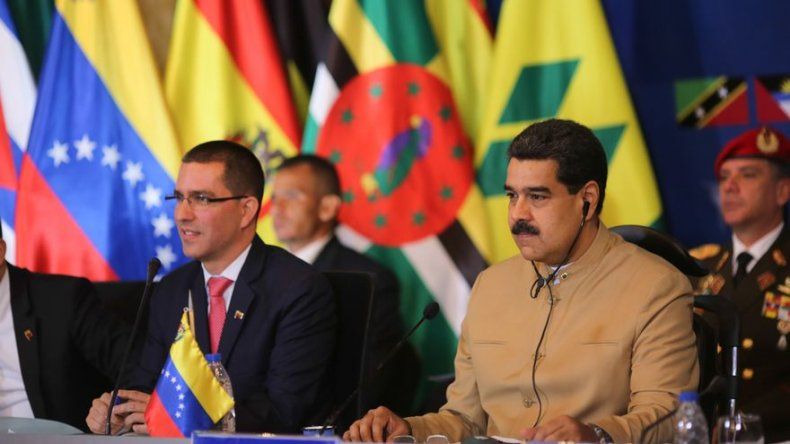 Venezuela expresa a diplomáticos repudio por declaración contra Constituyente