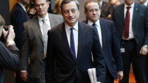 BCE reduce pronóstico inflacionario a 1