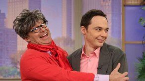 Jim Parsons sorprende con su dominio del español en show hispano