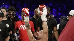 Andre Ward vence a Sergey Kovalev en revancha de semipesados