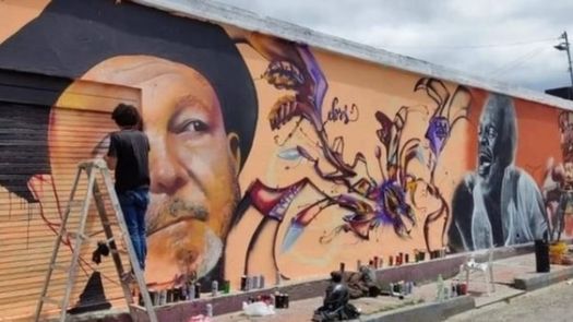 Rubén Blades agradece a barrio de Bogotá por realizar mural con su rostro
