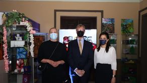 La comisaria europea se reunió con&nbsp;la ministra de Gobierno, Janaina Tewaney Mencomo.