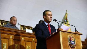 Venezuela flexibiliza su rígido control de cambios