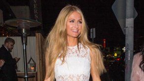 Paris Hilton es víctima de una broma pesada a bordo de un avión