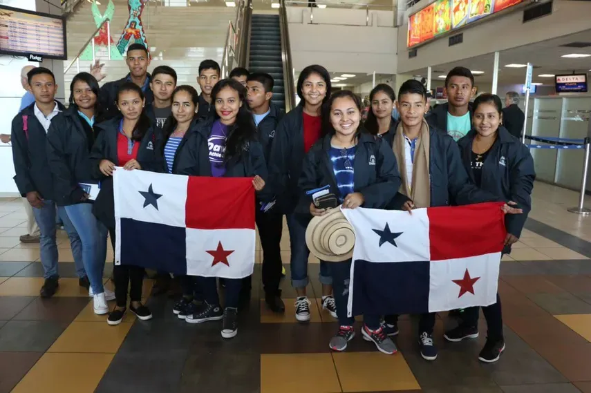 Estudiantes panameños podrán viajar a estudiar la carrera que deseen Estudiantes panameños podrán viajar a estudiar la carrera que deseen