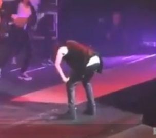 Justin Bieber vomitó en pleno escenario en presentación en EEUU