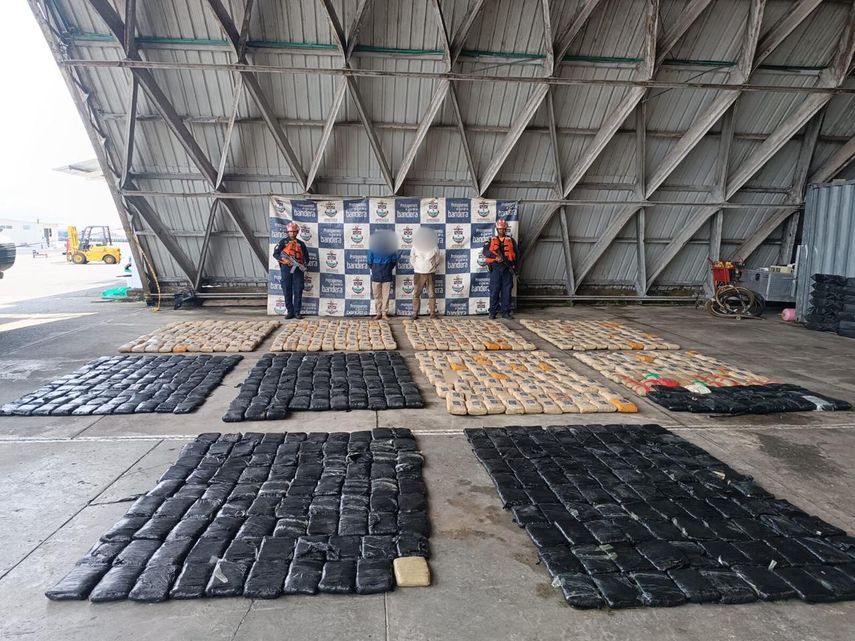 Capturan a dos panameños tras decomiso