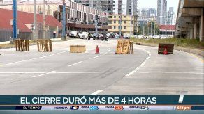 Cierran varias calles en Pueblo Nuevo por falta de electricidad