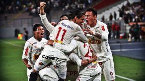Universitario viaja a Venezuela con 20 jugadores para enfrentar a Anzoátegui
