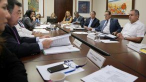 Solicitan cancelación de licencia de funcionamiento de fábrica de cigarrillos