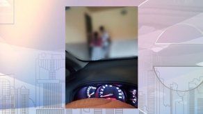 Uber sanciona a conductor y usuario por foto de estudiantes en casa de citas