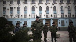 Ministro de Defensa ucraniano asegura que no enviará tropas a Crimea