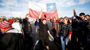 Bachelet nombra a ministro coordinador para superar conflicto en sur de Chile