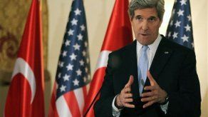 Siria critica ayuda de EEUU a antigubernamentales