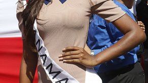 Desfile del 5 de Noviembre en Colón