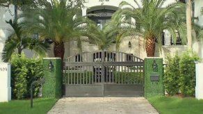 Detienen a hijos del expresidente Ricardo Martinelli en Miami