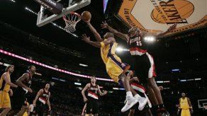 Los Lakers sumaron puntos contra los Trail Blazers