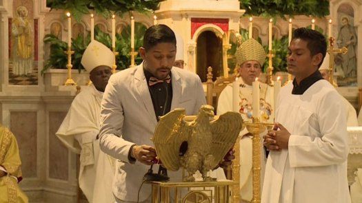 Renuevan compromisos sacerdotales en Misa Crismal
