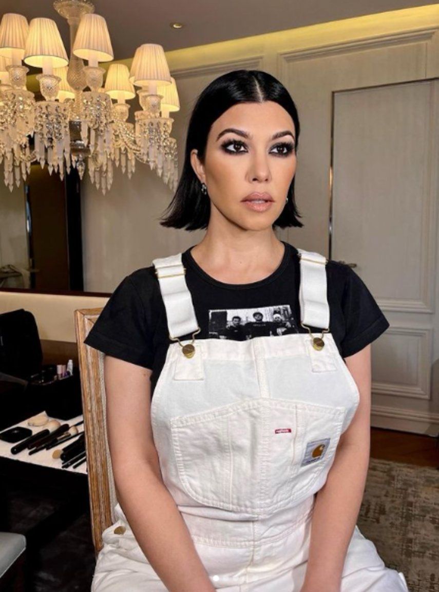 Kourtney Kardashian presume su nuevo look