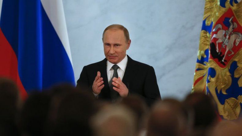 Putin defiende la política exterior de Rusia