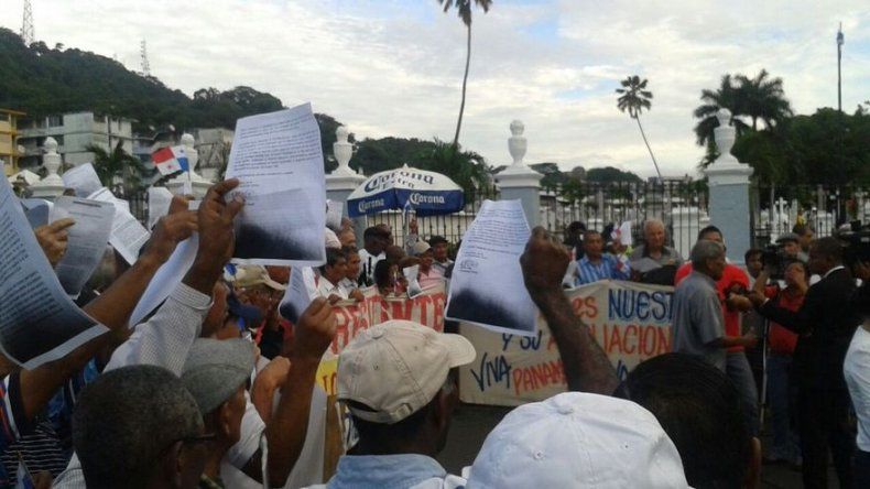 No hay ninguna deuda con jubilados por décimos tercer mes atrasado: De La Guardia