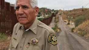 Sheriff en Arizona pide mejores políticas migratorias