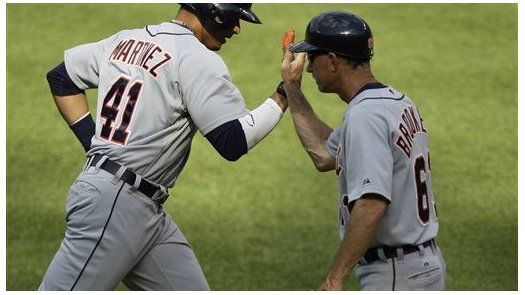 Tigres pegan cuatro cuadrangulares contra Orioles