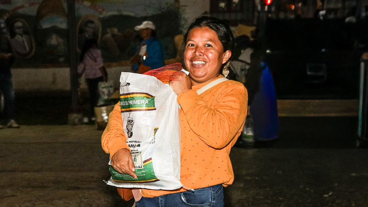 Naviferia del IMA en Veraguas Naviferia del IMA en Veraguas