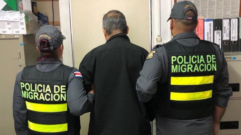 Cura acusado de abuso sexual fue detenido en Costa Rica al intentar cruzar a Panamá