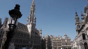 Tener el certificado dará derecho a no llevar mascarilla ni tener que respetar la distancia social.