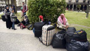 Familias sirias protestan porque quieren irse de Uruguay