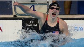 Ledecky gana el oro y la española Melanie Costa la plata en 400m libres