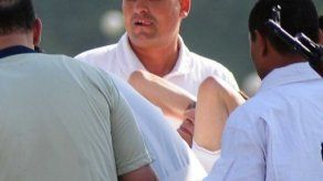 Mubarak sale de la cárcel y cumple arresto domiciliario en un hospital