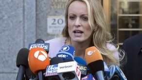 Compañía ofrece rescindir acuerdo con actriz porno
