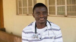 Fallece en hospital de EEUU médico que contrajo el ébola en Sierra Leona