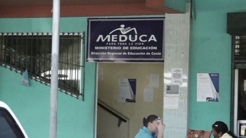 Hurtan caja fuerte con unos 30 mil dólares de la regional del Meduca en Coclé
