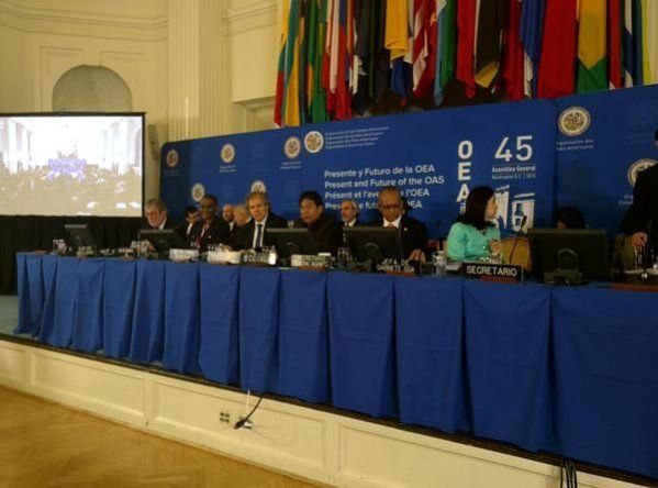 Seis países de OEA firman primera convención del mundo sobre personas mayores