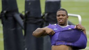 Violencia doméstica cimbró a la NFL en 2014
