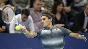 Del Potro y Federer se clasifican para semifinales en Basilea