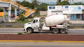 Cemex vende su planta de cemento en Panamá por $200 millones a Grupo Estrella.