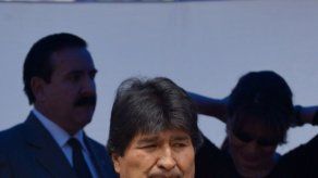 Evo Morales retorna a Bolivia tras recuperación de cirugía en Cuba