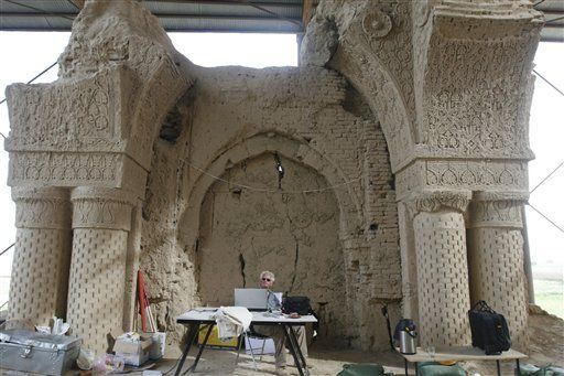 Arqueólogos rescatan ciudad antigua en Afganistán