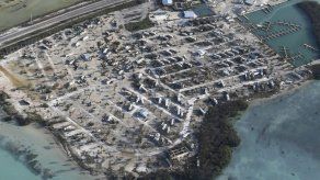 Reabren aeropuertos en Florida